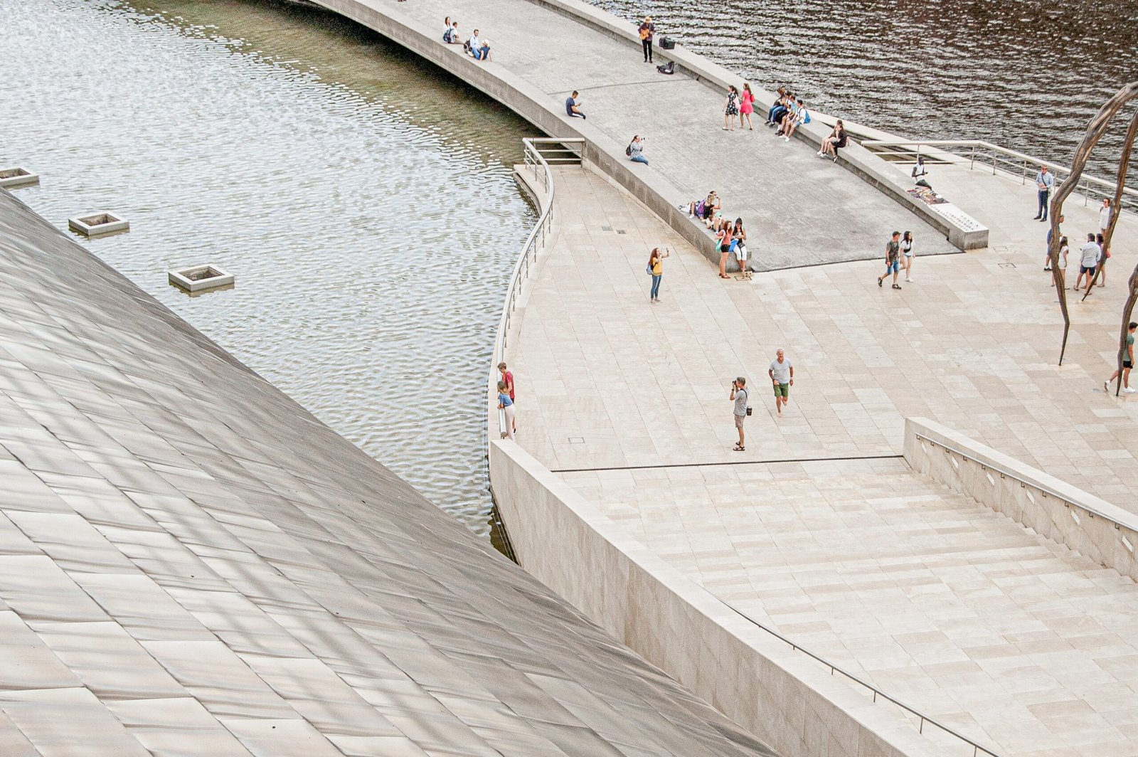 Guggenheim Museum Faces Fiscal Challenges with Layoffs