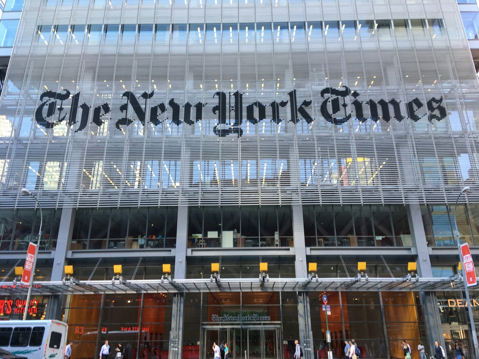 How to Access nytimes.com Without Subscription