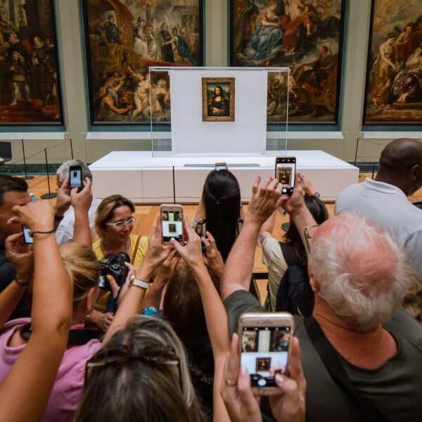 The Mona Lisa to Get Her Own Room at the…