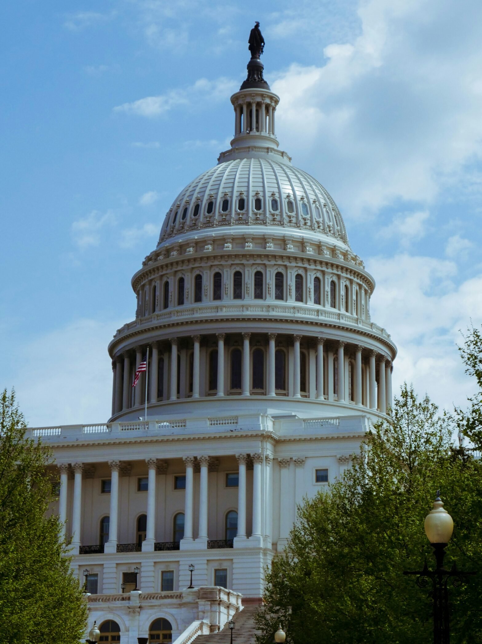 presidents authority over smithsonians budget proposal subject to congress approval 1